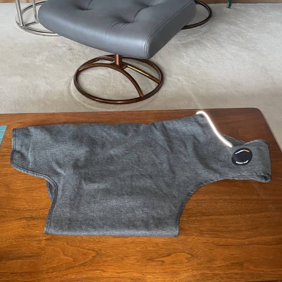 🦮🐾🦴NWT ThunderShirt Insanely Calm Dog Attire for Dog Anxiety - Picture 4 of 10